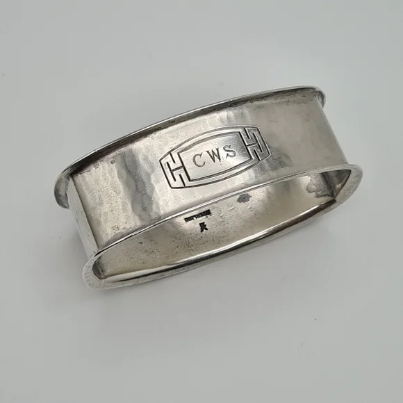 Wallace Oval Hammered Napkin Ring Sterling Silver Mono 180-5 Monogrammed "CWS" - Picture 2 of 10